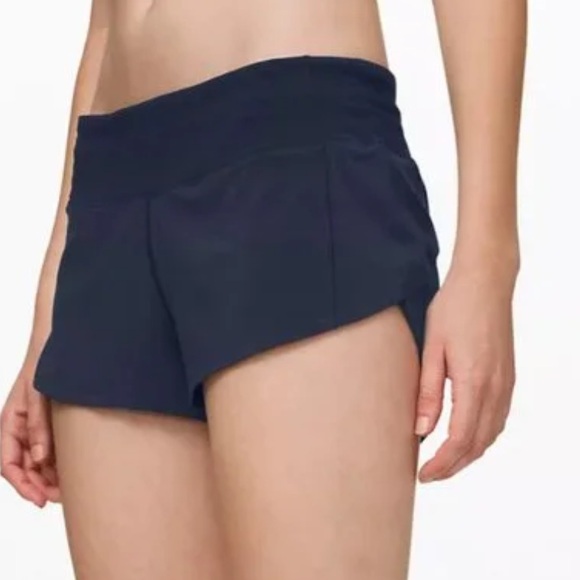 Lululemon speed up Women's Navy Shorts - Picture 2 of 14